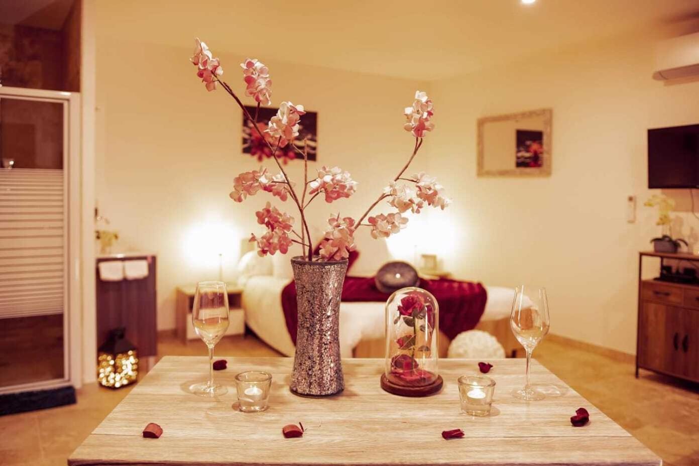 Gites Spa De Charme L Etoile Spa Beynac-et-Cazenac Ngoại thất bức ảnh