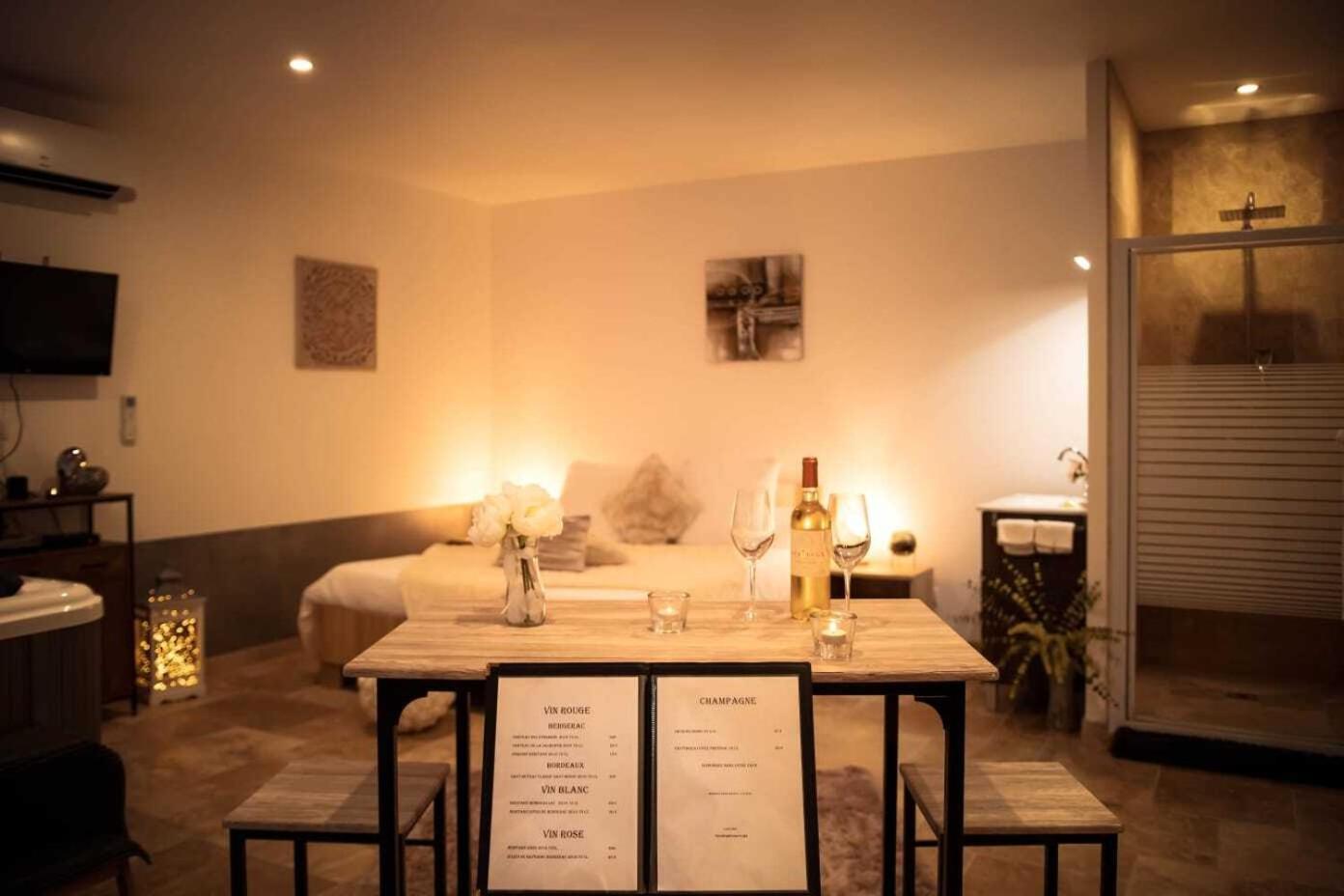 Gites Spa De Charme L Etoile Spa Beynac-et-Cazenac Ngoại thất bức ảnh