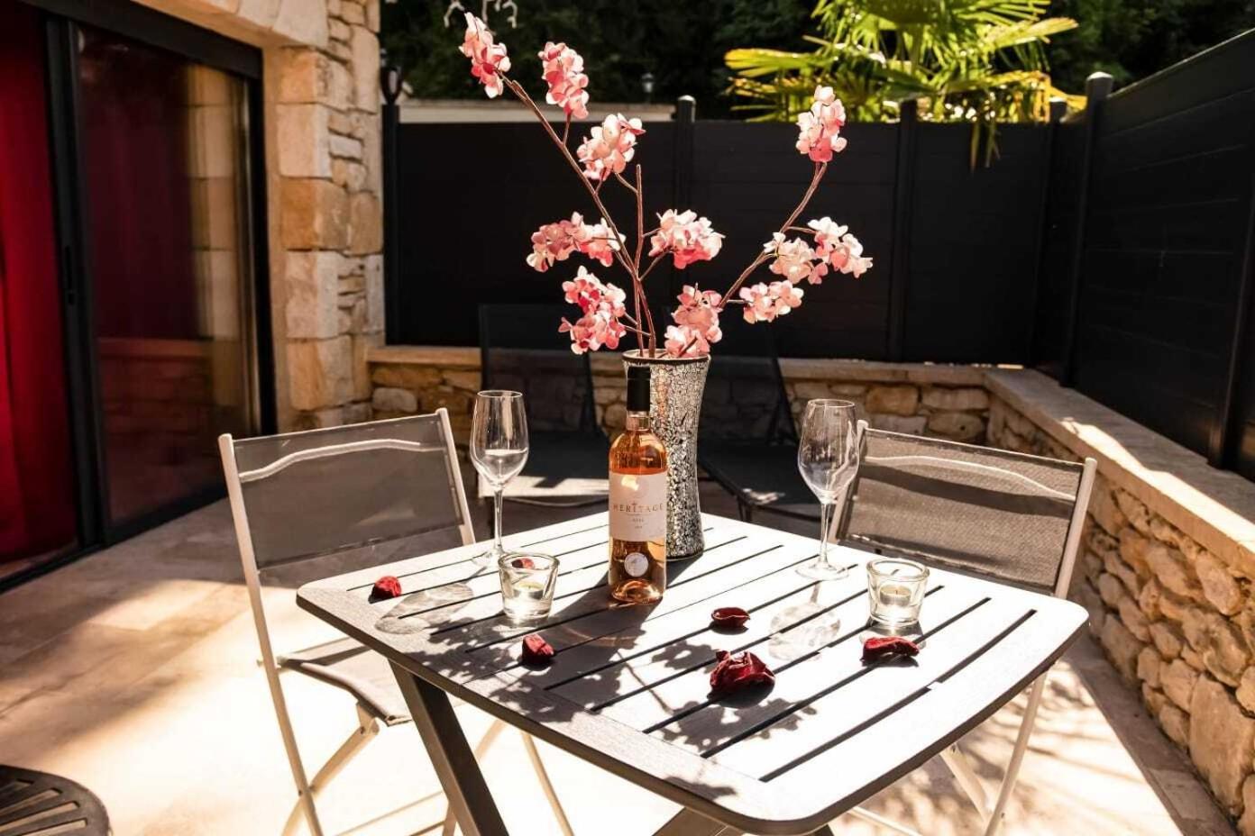 Gites Spa De Charme L Etoile Spa Beynac-et-Cazenac Ngoại thất bức ảnh